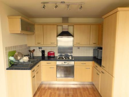 2 bedroom Flat for sale in Appleton Gardens, Mapperley, Nottingham, NG3