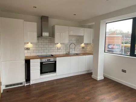 2 bedroom Flat for sale in Carlton Square, Carlton, Nottingham, NG4