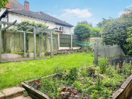 4 bedroom Detached house for sale in Coronation Road, Mapperley, Nottingham, NG3