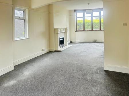 4 bedroom Detached house for sale in Coronation Road, Mapperley, Nottingham, NG3