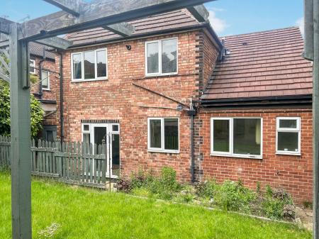 4 bedroom Detached house for sale in Coronation Road, Mapperley, Nottingham, NG3