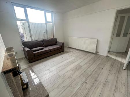 3 bedroom Detached house for sale in Grassington Road, Nottinghamshire, Basford, NG8