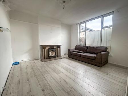 3 bedroom Detached house for sale in Grassington Road, Nottinghamshire, Basford, NG8