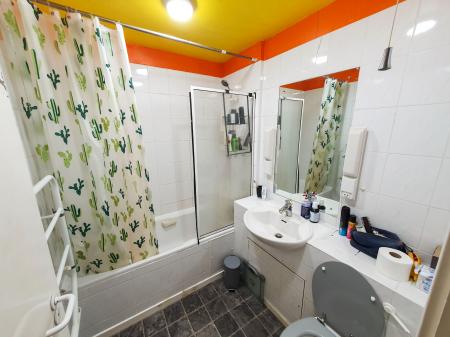 1 bedroom Flat for sale in Kings Court, Lace Market, Nottingham, NG1