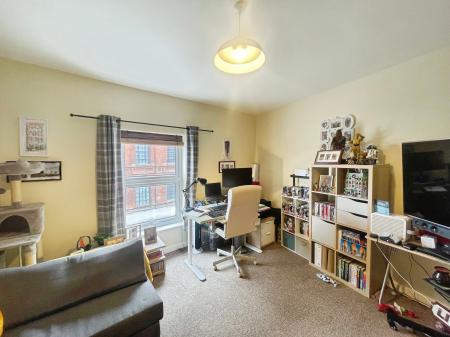 0 bedroom End of terrace house for sale in Mansfield Road, Nottingham, NG5