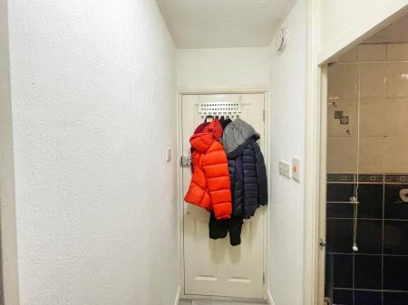 1 bedroom Studio flat for sale in Tavistock Court, Nottingham, NG5