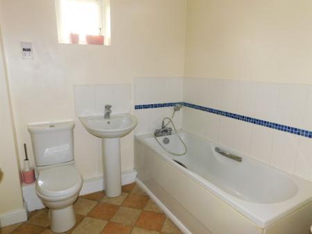 2 bedroom Flat for sale in The Green Mews, Nottingham, NG5