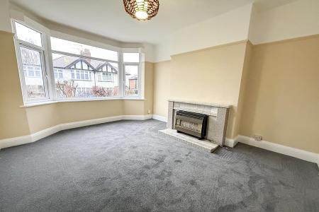 3 bedroom Semi-detached house to let in Exton Road, Sherwood, Nottingham, NG5
