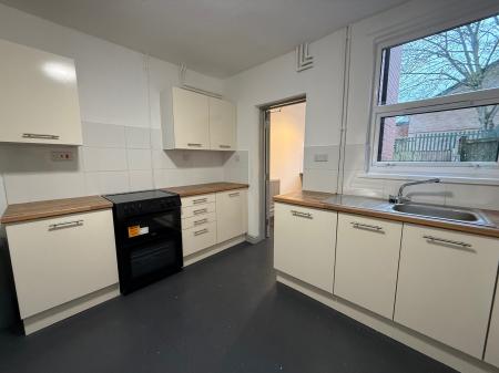 2 bedroom Terraced House to let in Merchant Street, Nottingham, Bulwell, NG6