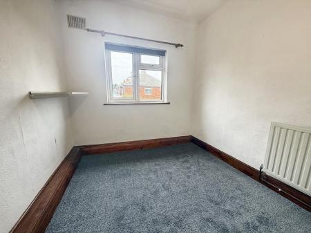 3 bedroom Semi-detached house to let in Mottram Street, Beeston, NG9