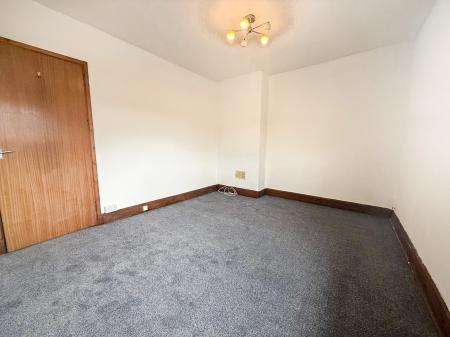 3 bedroom Semi-detached house to let in Mottram Street, Beeston, NG9