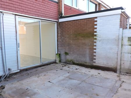 3 bedroom Terraced House to let in Northcote Way, Bulwell, NG6