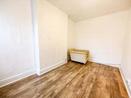 3 bedroom Semi-detached house to let in Nottingham Road, Nottinghamshire, Sherwood Nottingham, NG7