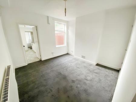 2 bedroom Terraced House to let in Warwick Street, Dunkirk, Nottingham, NG7