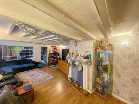 3 bedroom Cottage to let in Main Road, Nottingham, Watnall, NG16