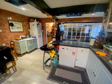 3 bedroom Cottage to let in Main Road, Nottingham, Watnall, NG16