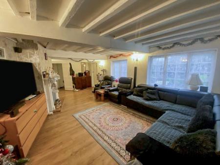 3 bedroom Cottage to let in Main Road, Nottingham, Watnall, NG16