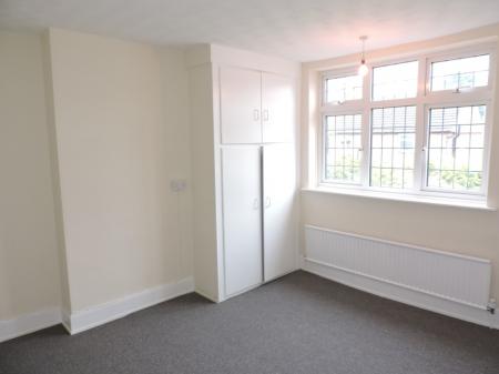3 bedroom Cottage to let in East Street, Gotham, NG11