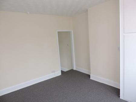 3 bedroom Cottage to let in East Street, Gotham, NG11