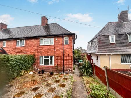 3 bedroom Semi-detached house to let in Rosecroft Drive, Daybrook, Nottingham, NG5