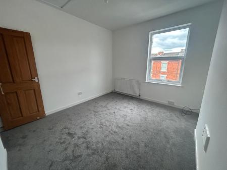 3 bedroom Terraced House to let in Burford Road, Nottingham, Forest Fields, NG7