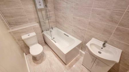 2 bedroom Terraced House to let in Winchester Terrace, Sherwood Nottingham, NG5