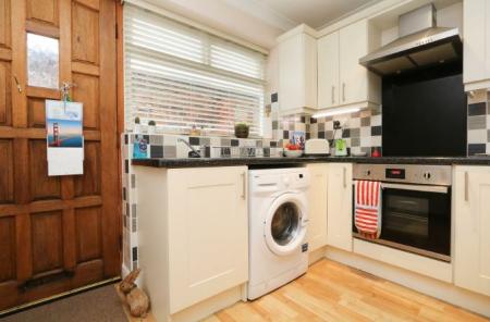2 bedroom Terraced House to let in Winchester Terrace, Sherwood Nottingham, NG5