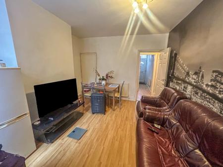 5 bedroom Terraced House to let in Broxtowe Street, Sherwood Nottingham, NG5