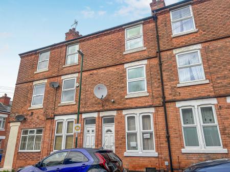 5 bedroom Terraced House for sale in Broxtowe Street, Sherwood Nottingham, NG5