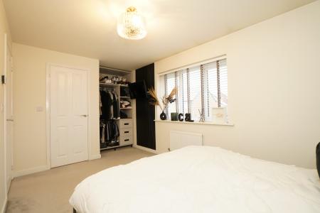 3 bedroom Semi-detached house for sale in Inger Drive,, Gedling, NG4