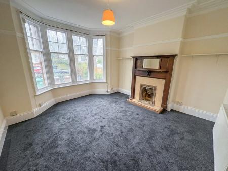 1 bedroom Flat to let in Tavistock Drive, Mapperley, Nottingham, NG3