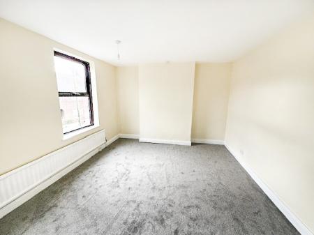 3 bedroom Terraced House to let in Morley Avenue, Mapperley, Nottingham, NG3