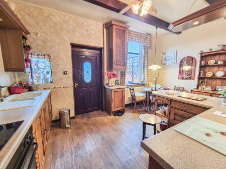 2 bedroom Terraced House for sale in Bridge Street, Saddleworth, Oldham, OL4