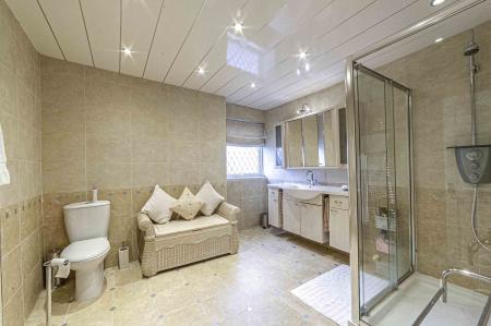 3 bedroom Detached house for sale in Eaves Lane, Oldham, OL9