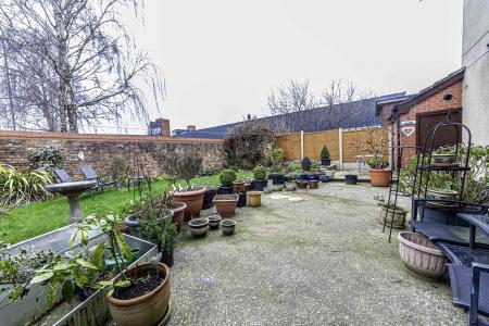 3 bedroom Detached house for sale in Eaves Lane, Oldham, OL9