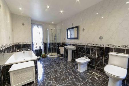 3 bedroom Detached house for sale in Eaves Lane, Oldham, OL9