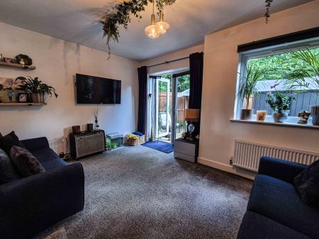 3 bedroom Semi-detached house for sale in Foxley Way, Oldham, OL4