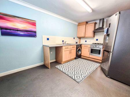 4 bedroom Town house for sale in Glebe Lane, Moorside, Oldham, OL1