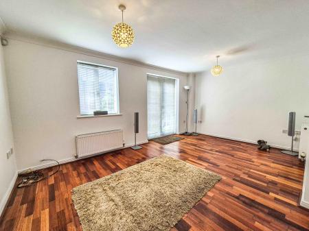 4 bedroom Town house for sale in Glebe Lane, Moorside, Oldham, OL1