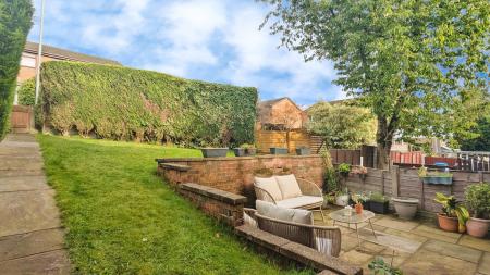 3 bedroom Town house for sale in Larch Grove, Lees, Oldham, OL4