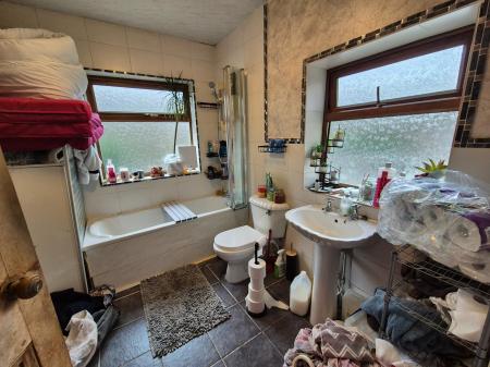 3 bedroom Semi-detached house for sale in Oak Bank Avenue, Blackley, Manchester, M9