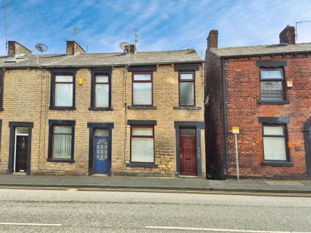 2 bedroom Terraced House for sale in Oldham Road, Oldham, OL4