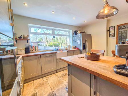 3 bedroom Semi-detached house for sale in Rhodes Hill, Lees, Oldham, OL4