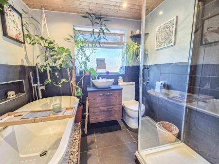 3 bedroom Semi-detached house for sale in Rhodes Hill, Lees, Oldham, OL4