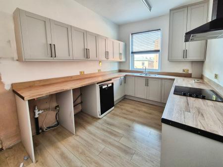 3 bedroom Terraced House for sale in Stamford Road, Lees, Oldham, OL4