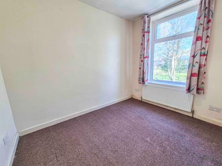 2 bedroom Terraced House for sale in Victoria Street, Lees, Oldham, OL4