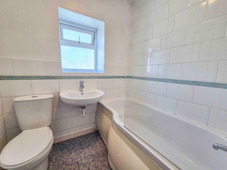 2 bedroom Terraced House for sale in Victoria Street, Lees, Oldham, OL4