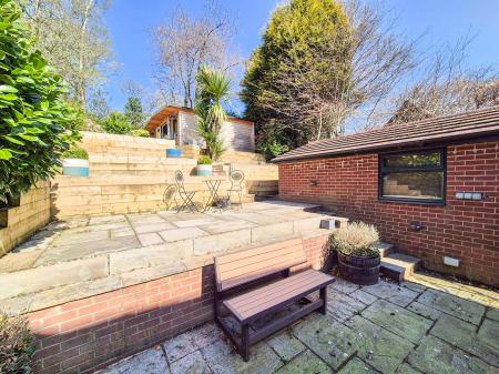4 bedroom Semi-detached house for sale in Oldham Road, Grasscroft, Saddleworth, OL4