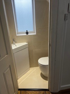 4 bedroom Semi-detached house for sale in Oldham Road, Grasscroft, Saddleworth, OL4