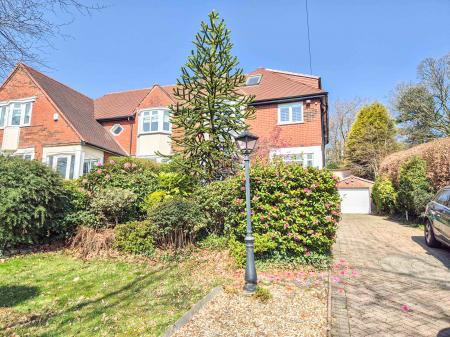 Oldham Road, Grasscroft, Saddleworth, OL4